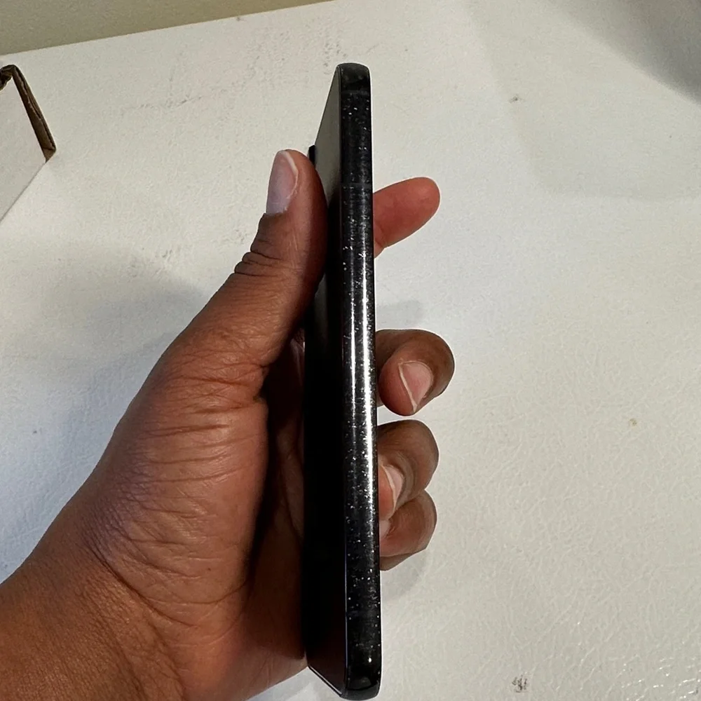 Sleek Black Smartphone Samsung S22